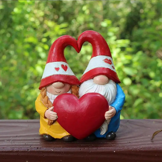 Cute Gnome Couple in Love Collectible Figurine Best Friends Lovers Romantic Statue Indoor Outdoor Garden Patio Home Decor